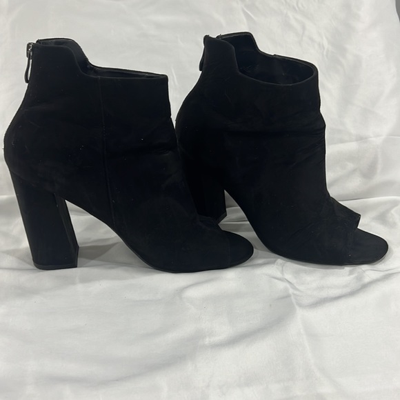 Bar III peep toe bootie slouch ankle chunky bootie - Picture 8 of 9